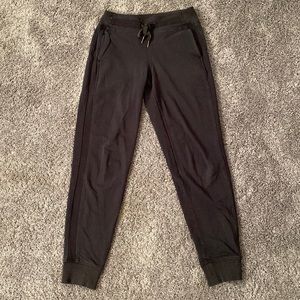 Black Lululemon Joggers!